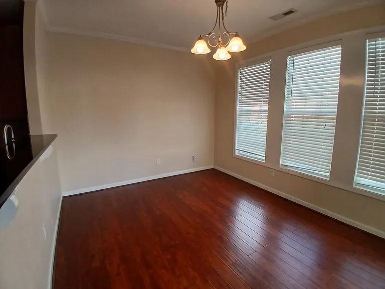 117 Station Dr — Photo 9