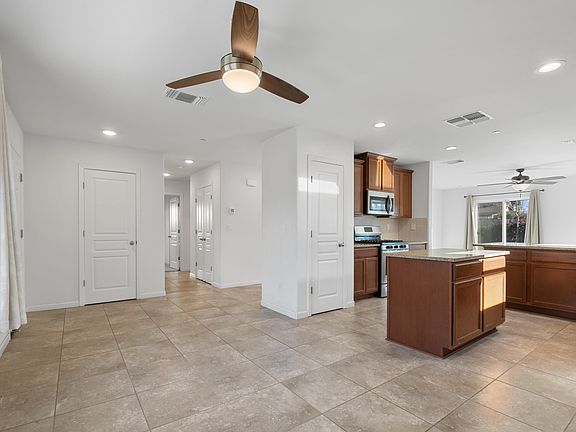 3rd image of 233 E Dove Avenue
