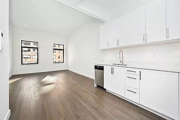 1st image of 44 E End Ave APT 2A