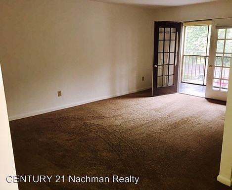 1st image of 36 Leo Ct