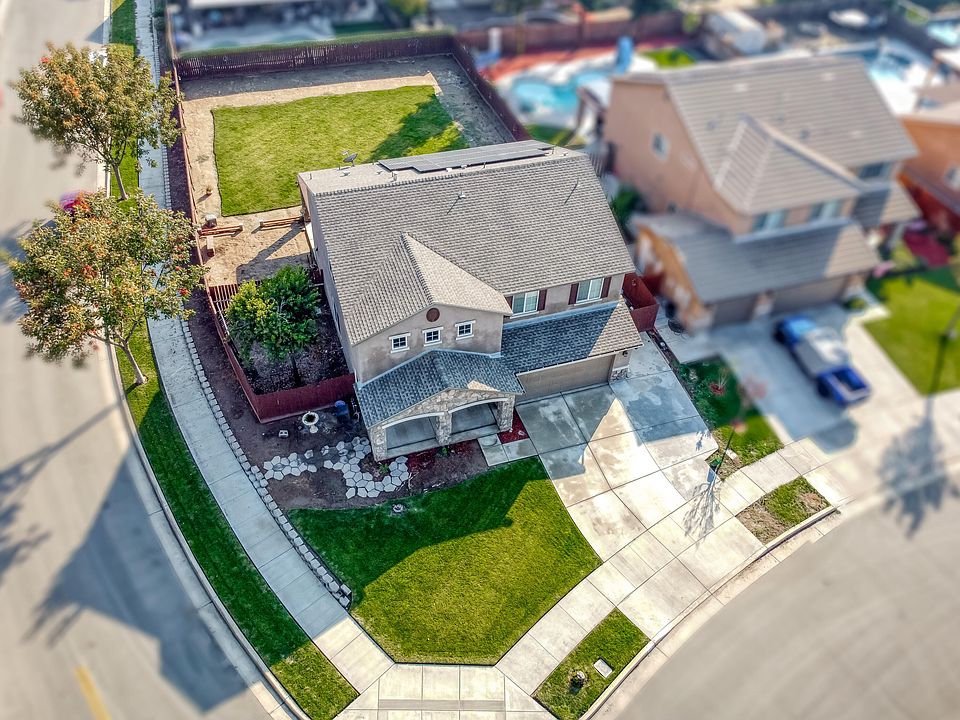 1st image of 4325 E Bennett Cir