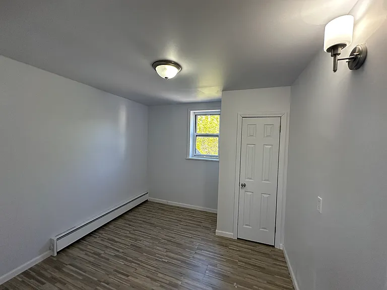 7 Hill St #2 — Photo 13