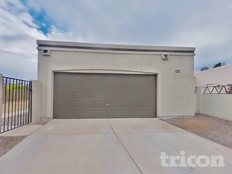 630 E Jensen St #122 — Photo 2