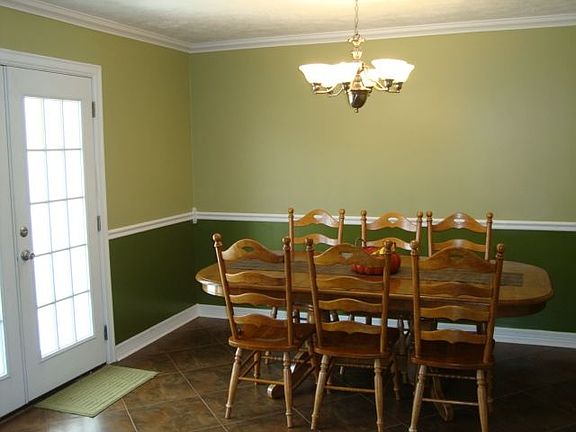 3rd image of 2535 Emily Ann Ln
