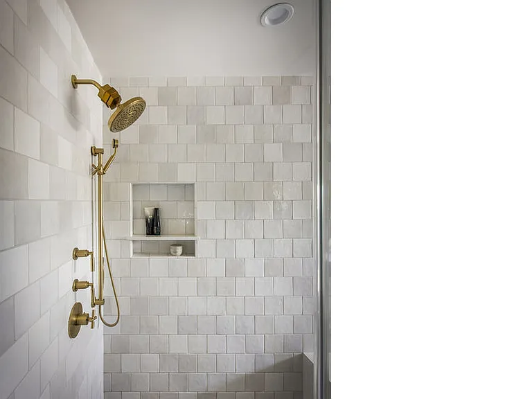 1132 N Reese Pl — Photo 40