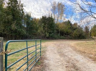 1957 Summer Time Rd, Kell, IL 62853