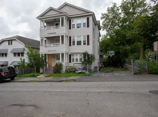 122 Ingleside Ave, Worcester, MA 01604