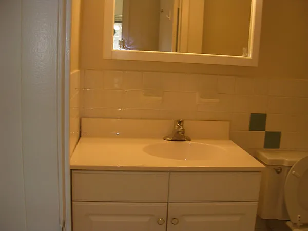 374 Harvard St #19 — Photo 2