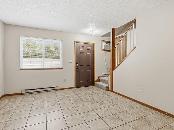 2nd image of 1821 8th St #5c4c4a5ae