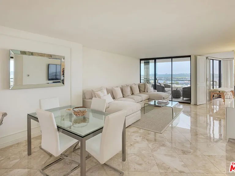 4267 Marina City Dr #908 — Photo 6