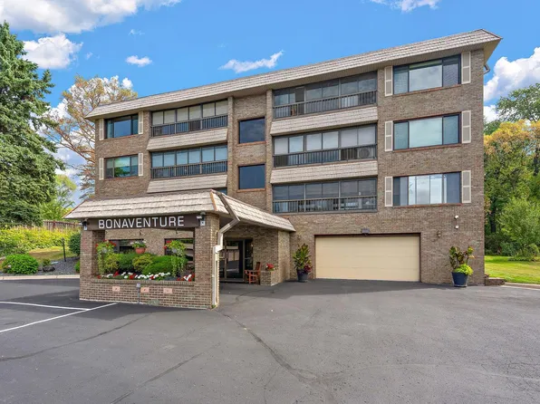 3090 Lexington Ave N APT B5, Roseville, MN 55113
