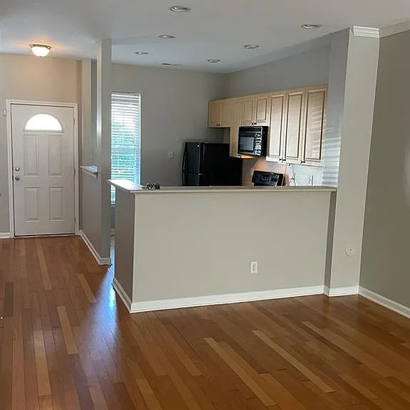 11435 Dixie Glen Dr — Photo 2