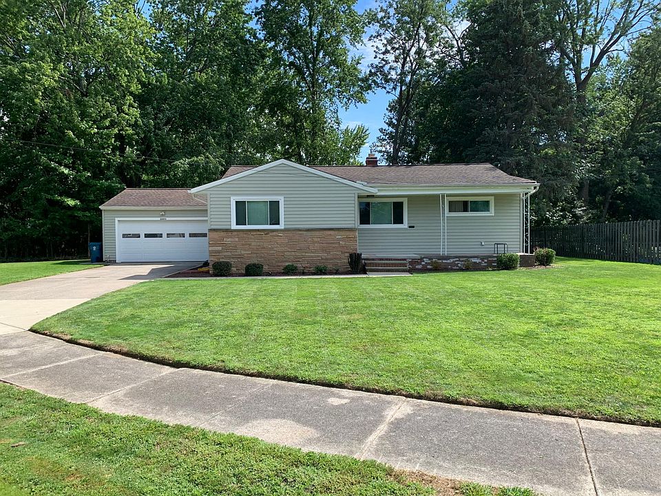 1st image of 22975 Mildred Ave