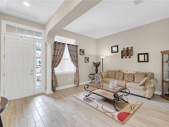 3rd image of 1244 Arden Oaks Dr #0