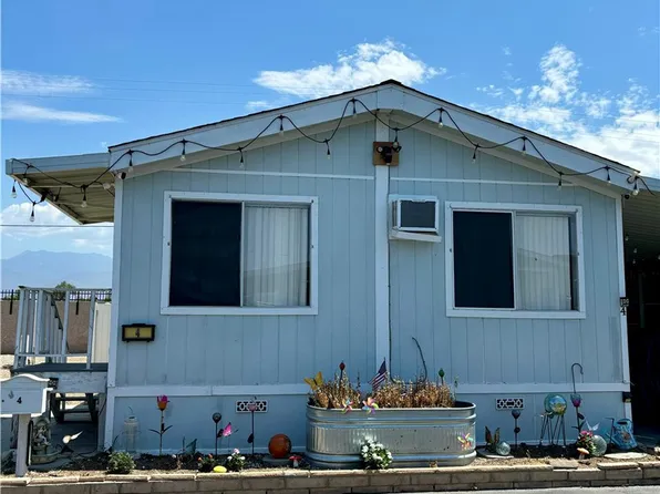 530 W Devonshire Ave Spc 4, Hemet, CA 92543