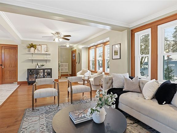 5th image of 166 Orchard Dr