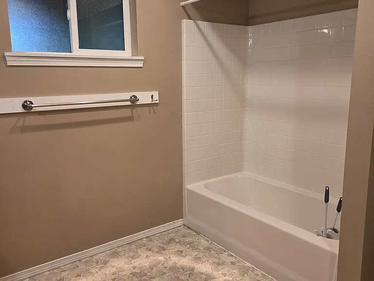5607 Parkside Dr #1 — Photo 10