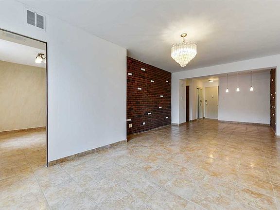 5th image of 22626 Union Tpke APT 1E