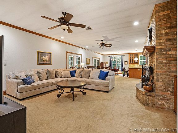 5th image of 7564 Maize Cir