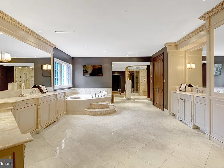 860 Nicholas Run Dr — Photo 102