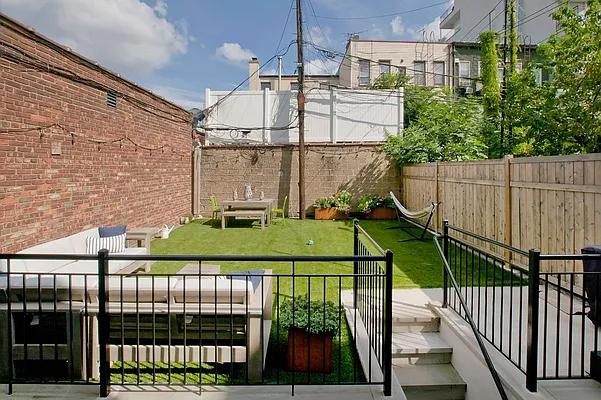 Sold by Exit Realty Landmark | media 2