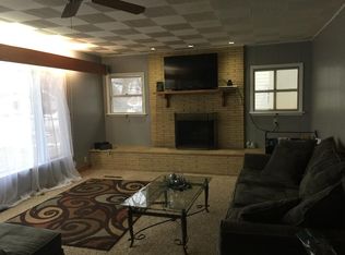 1609 Shoreway Rd, Storm Lake, IA 50588