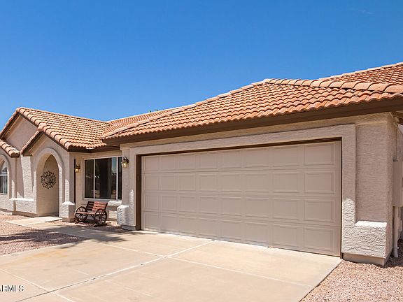 3rd image of 26626 S PINEWOOD Drive