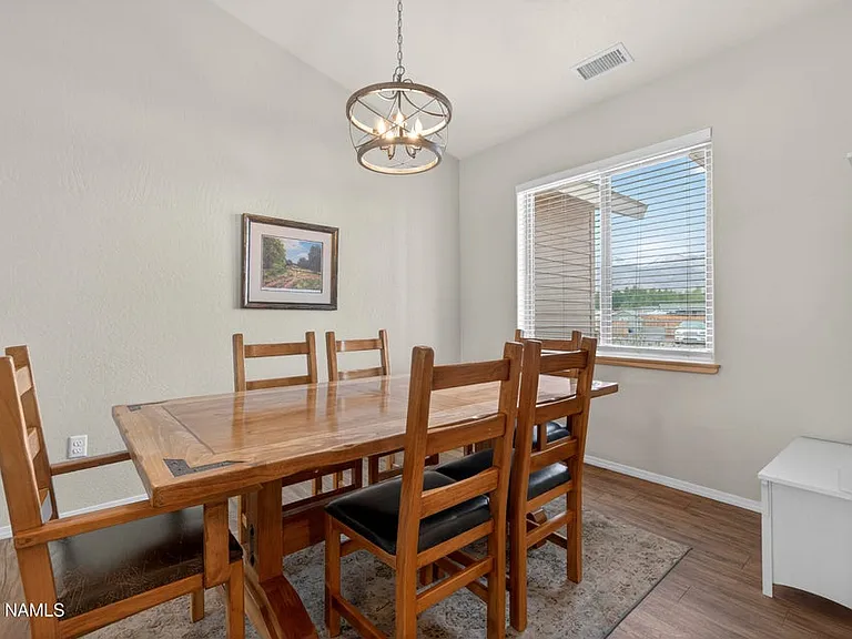 10418 Lundin Rd — Photo 13