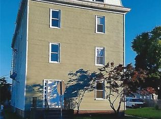 79 Randall St, Pawtucket, RI 02860