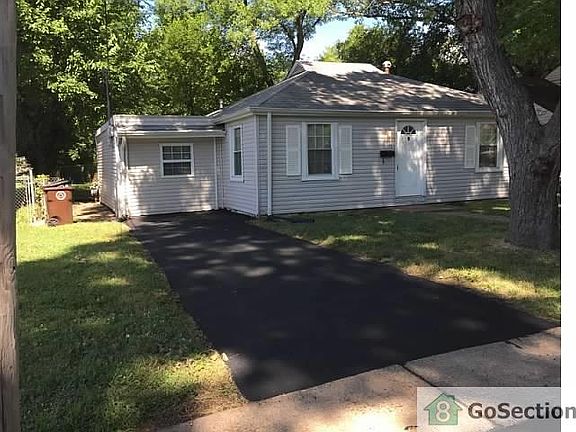 2nd image of 461 S Dade Ave