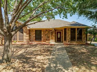 7713 Greengage Dr, Fort Worth, TX 76133