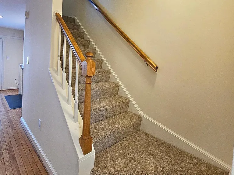 1119 N Stuart St #B — Photo 14