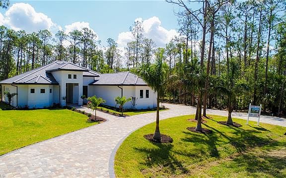3rd image of 25231 Pinson Dr
