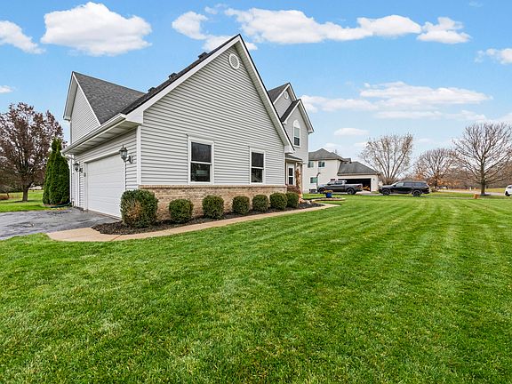 5th image of 20922 Parkwoods Dr