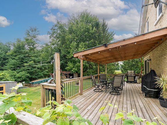 5th image of 2179 Egremont Dr