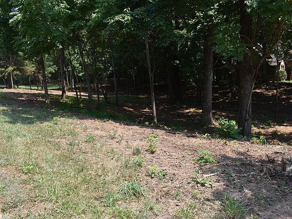 5th image of 1806 Alabama St