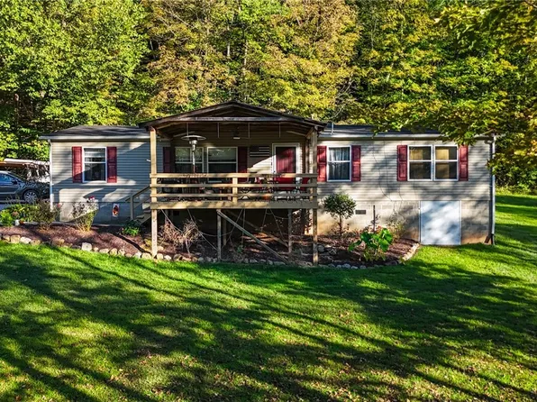 1788 Rosenbush Rd, Newport, OH 45768