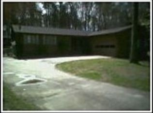 627 Paris St, Graham, NC 27253