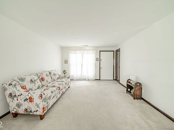 4th image of 4212 Alhambra Dr