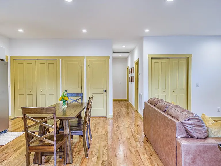 7 Sylvanella Ln — Photo 50