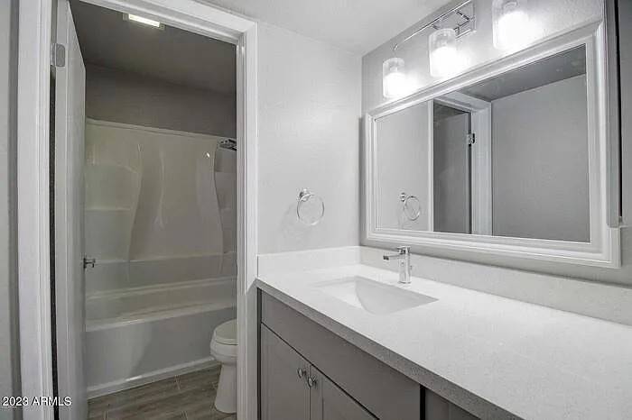 2220 W Dora St #214 — Photo 10