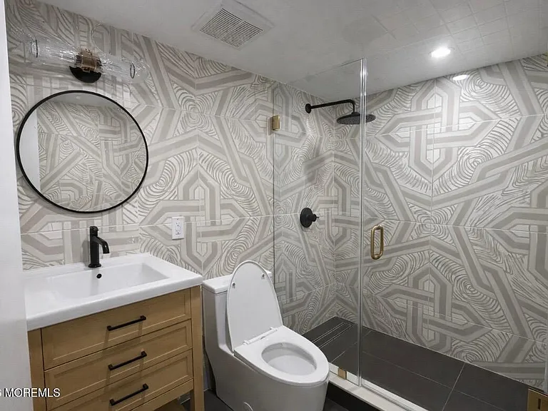 20 Roslyn Dr — Photo 11