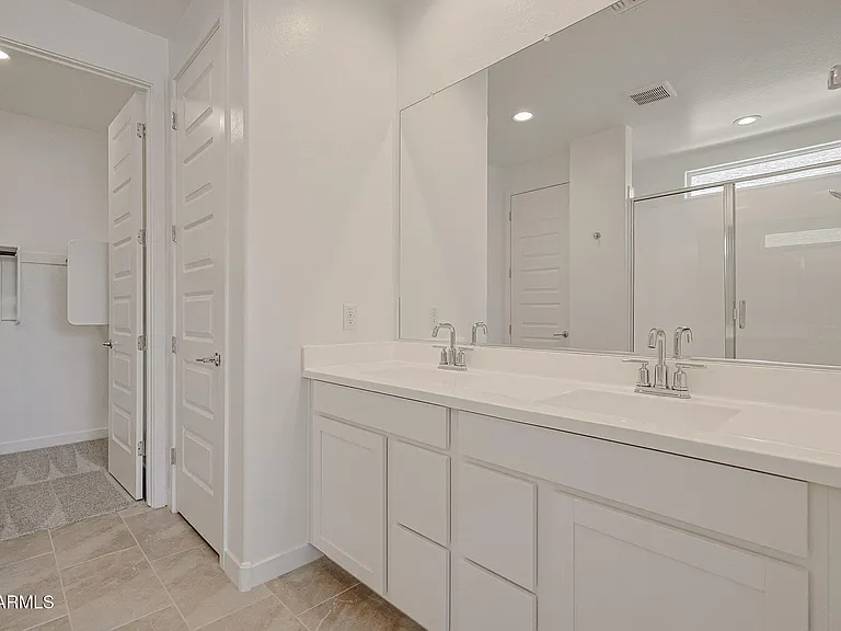 7832 W Hide Trl — Photo 8