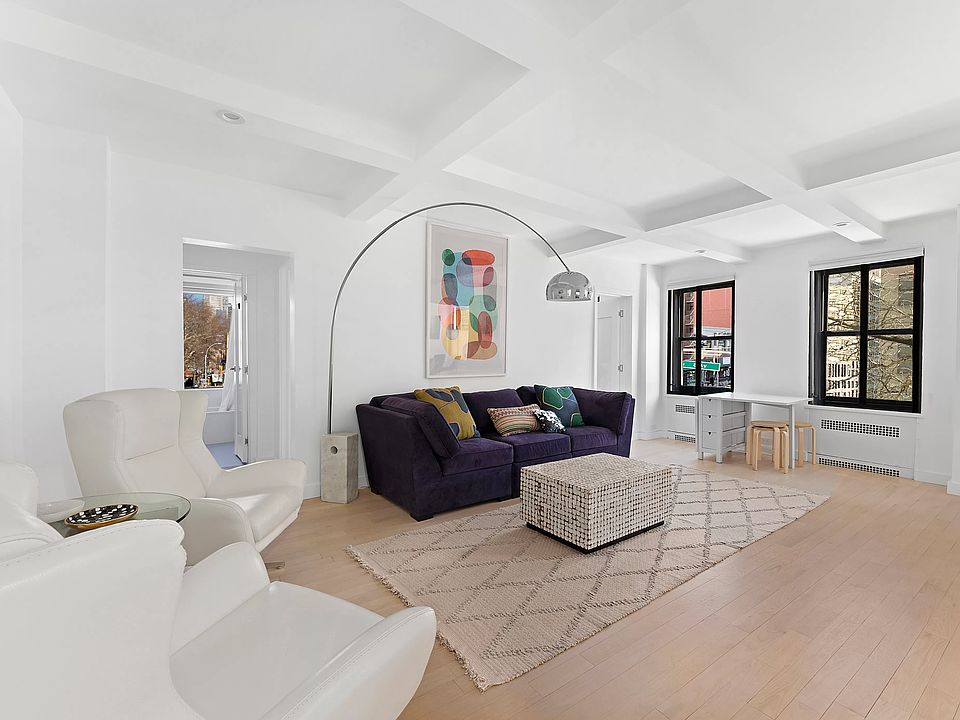 1st image of 300 W 23rd St APT 2H