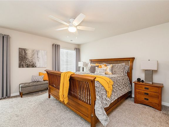 5th image of 9569 Starview Dr