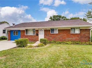 1940 Pickle Rd, Oregon, OH 43616