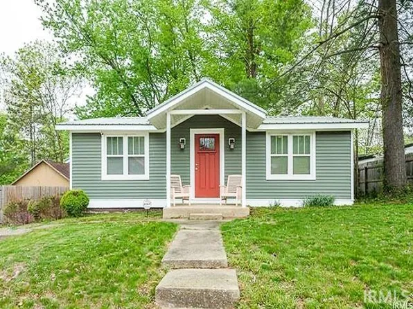 1023 E Thornton Dr, Bloomington, IN 47401