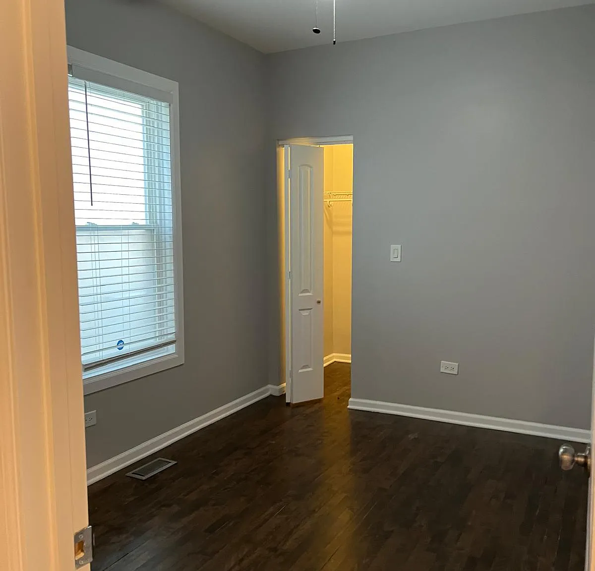 3 bed, $1,695 — Photo 2