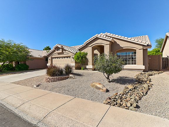3rd image of 8536 W Acapulco Ln