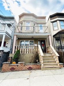 85-36 79th St, Woodhaven, NY, 11421